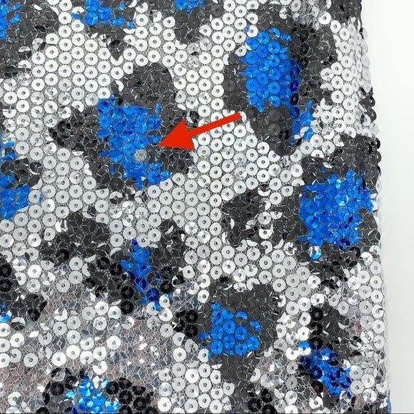 Sans Souci Silver/Blue Sequined Leopard Print Mini Skirt Size Large - Picture 8 of 8
